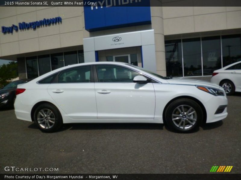 Quartz White Pearl / Gray 2015 Hyundai Sonata SE