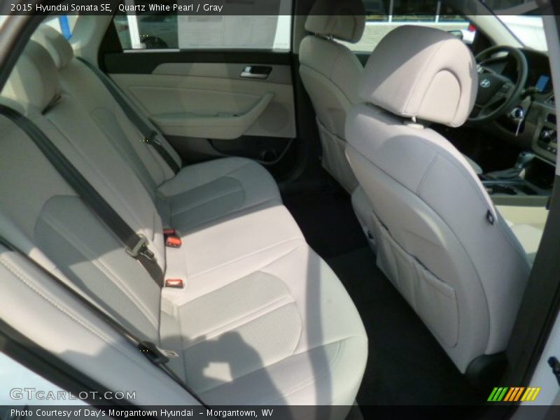 Quartz White Pearl / Gray 2015 Hyundai Sonata SE
