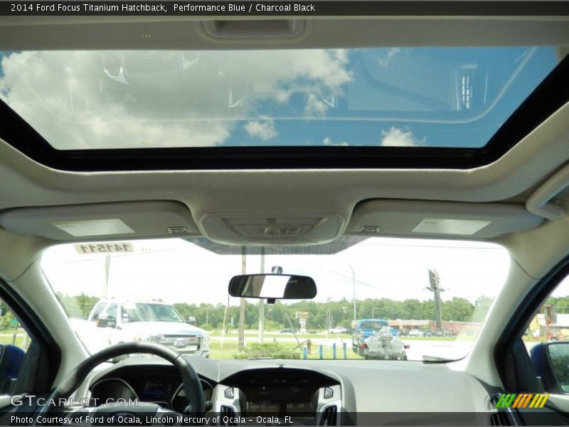 Performance Blue / Charcoal Black 2014 Ford Focus Titanium Hatchback
