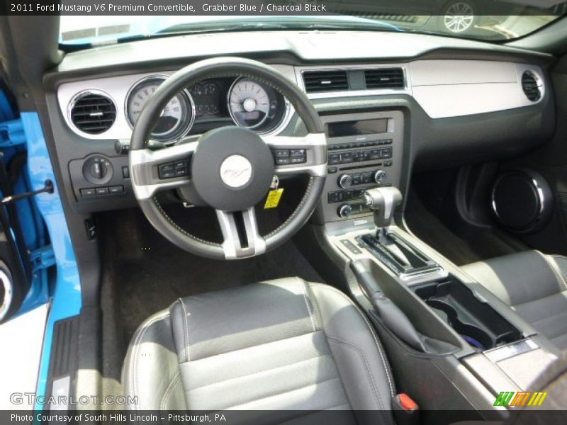 Grabber Blue / Charcoal Black 2011 Ford Mustang V6 Premium Convertible
