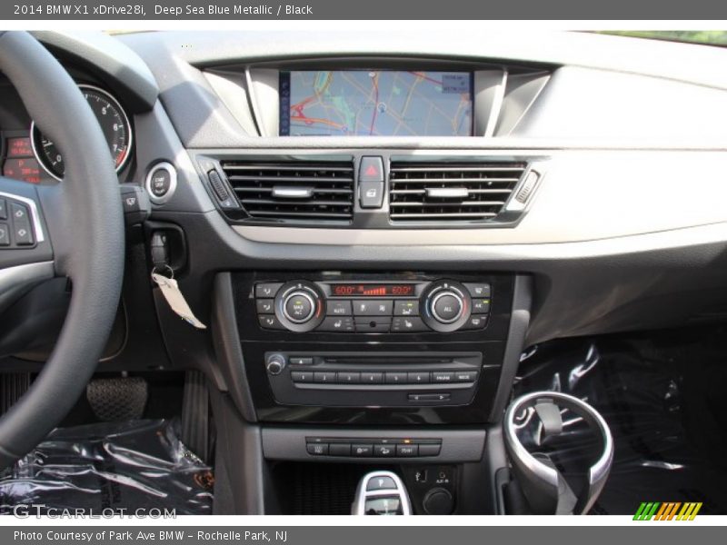 Deep Sea Blue Metallic / Black 2014 BMW X1 xDrive28i