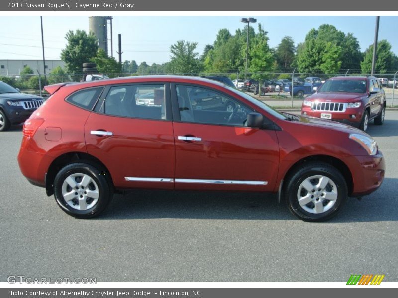Cayenne Red / Gray 2013 Nissan Rogue S