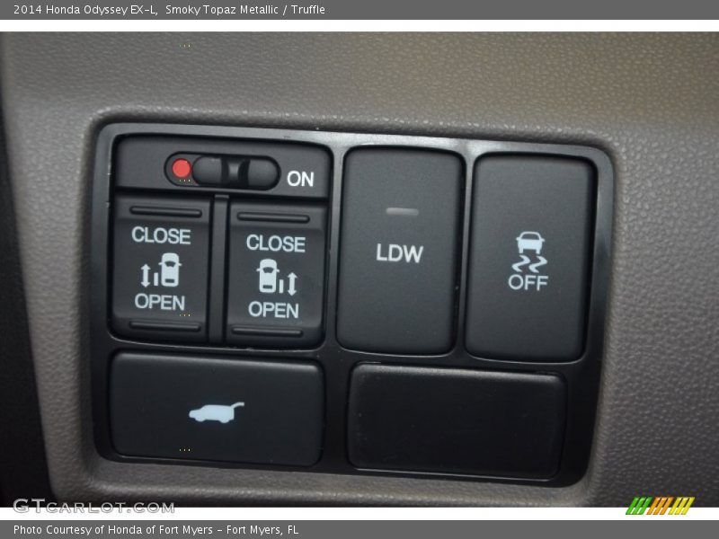 Smoky Topaz Metallic / Truffle 2014 Honda Odyssey EX-L