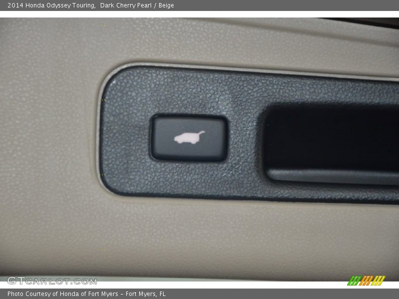 Dark Cherry Pearl / Beige 2014 Honda Odyssey Touring