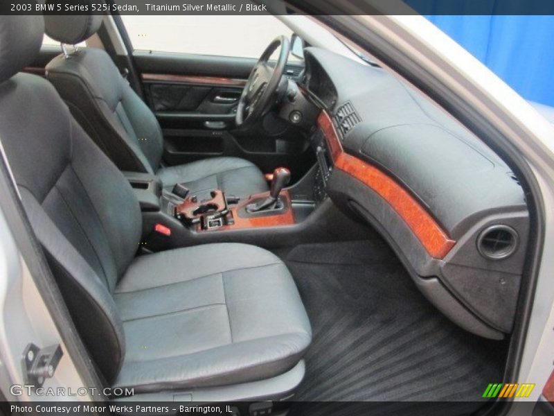 Titanium Silver Metallic / Black 2003 BMW 5 Series 525i Sedan