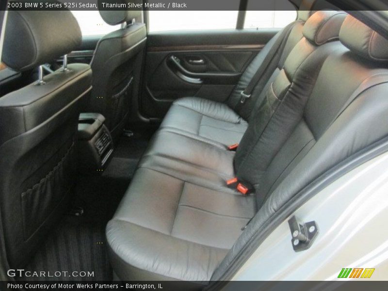 Titanium Silver Metallic / Black 2003 BMW 5 Series 525i Sedan
