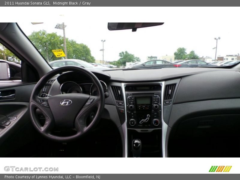 Midnight Black / Gray 2011 Hyundai Sonata GLS