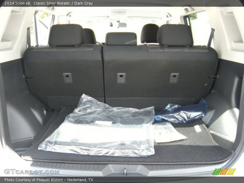  2014 xB  Trunk