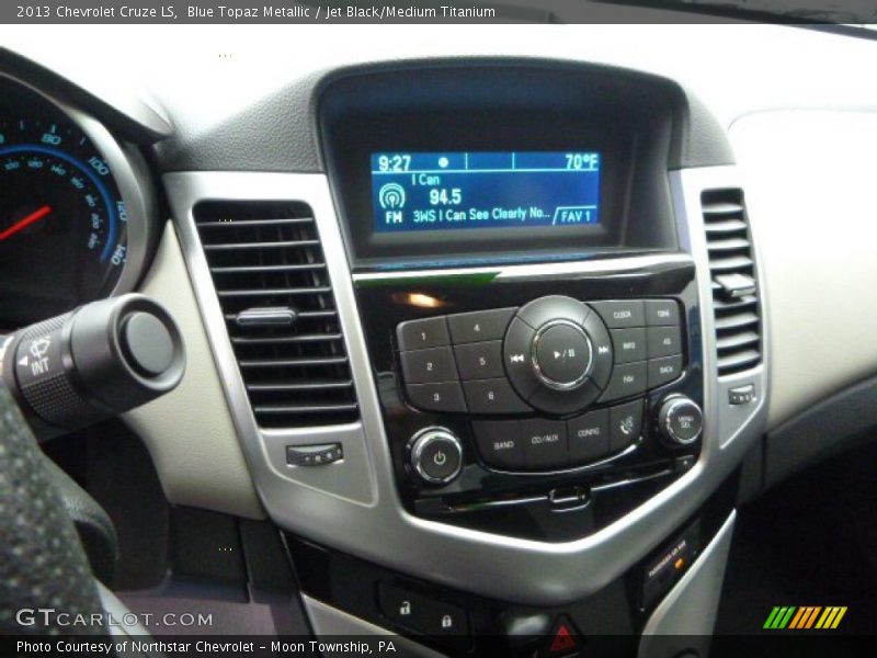 Blue Topaz Metallic / Jet Black/Medium Titanium 2013 Chevrolet Cruze LS