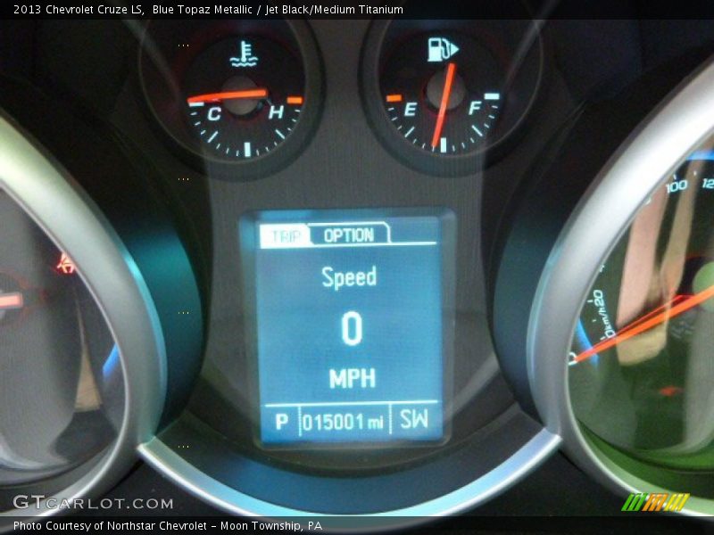 Blue Topaz Metallic / Jet Black/Medium Titanium 2013 Chevrolet Cruze LS