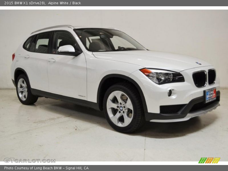 Alpine White / Black 2015 BMW X1 sDrive28i