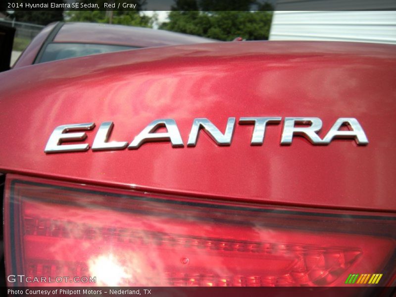 Red / Gray 2014 Hyundai Elantra SE Sedan