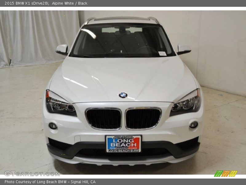 Alpine White / Black 2015 BMW X1 sDrive28i