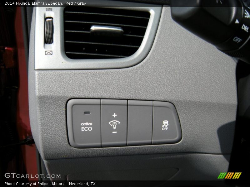 Red / Gray 2014 Hyundai Elantra SE Sedan