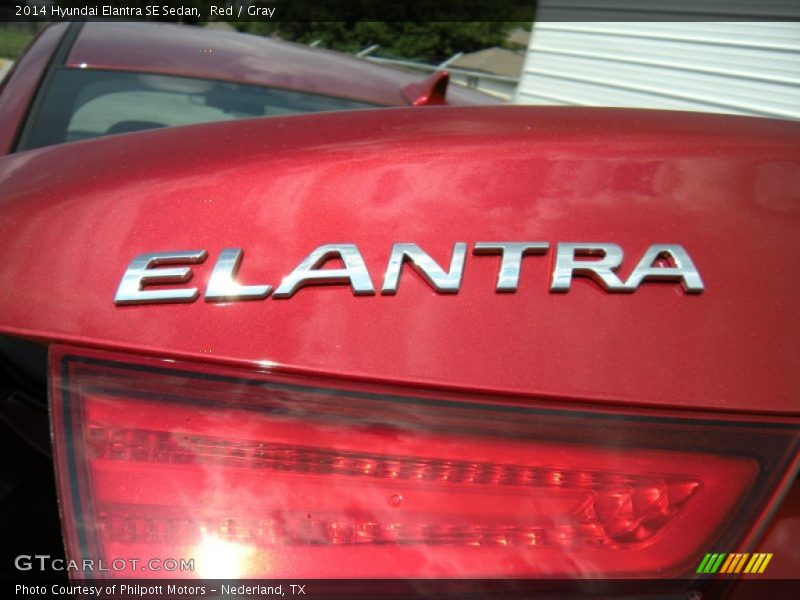 Red / Gray 2014 Hyundai Elantra SE Sedan