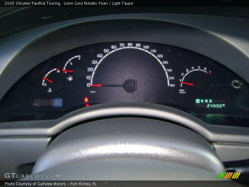 Linen Gold Metallic Pearl / Light Taupe 2005 Chrysler Pacifica Touring