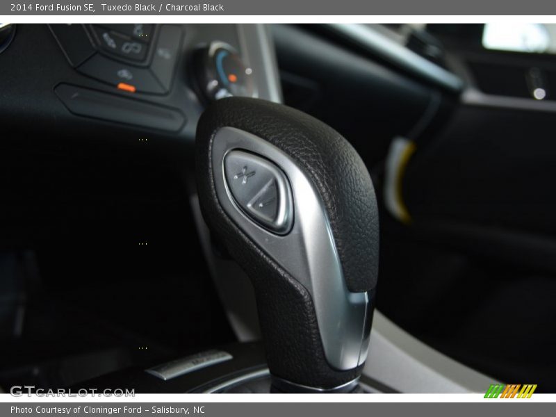 Tuxedo Black / Charcoal Black 2014 Ford Fusion SE