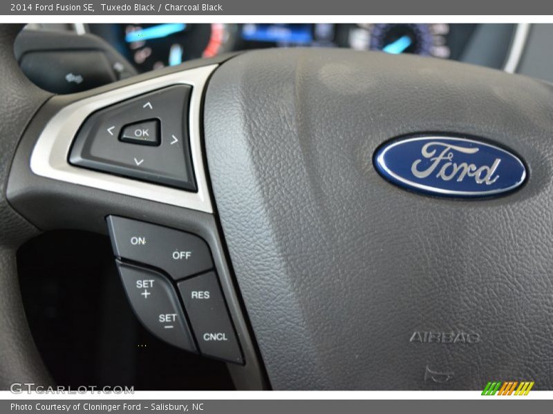 Tuxedo Black / Charcoal Black 2014 Ford Fusion SE