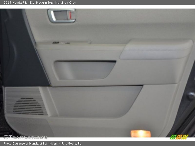 Modern Steel Metallic / Gray 2015 Honda Pilot EX