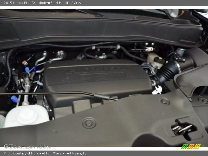 Modern Steel Metallic / Gray 2015 Honda Pilot EX