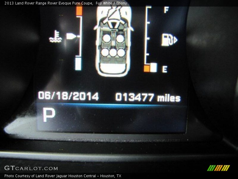 Fuji White / Ebony 2013 Land Rover Range Rover Evoque Pure Coupe
