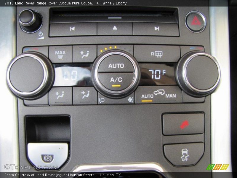 Fuji White / Ebony 2013 Land Rover Range Rover Evoque Pure Coupe