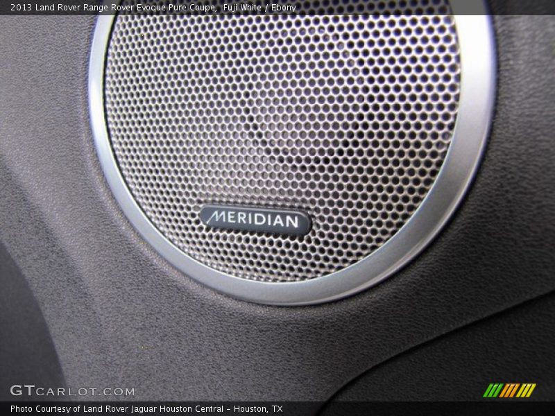 Fuji White / Ebony 2013 Land Rover Range Rover Evoque Pure Coupe
