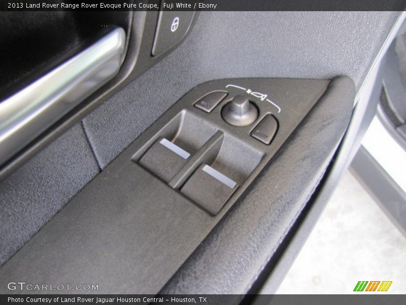 Fuji White / Ebony 2013 Land Rover Range Rover Evoque Pure Coupe