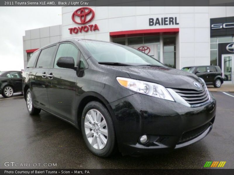 Black / Light Gray 2011 Toyota Sienna XLE AWD