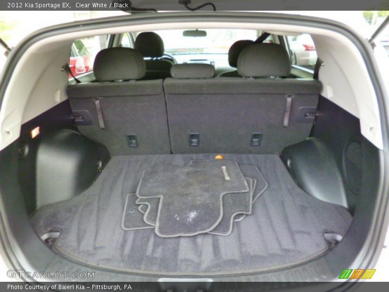 Clear White / Black 2012 Kia Sportage EX