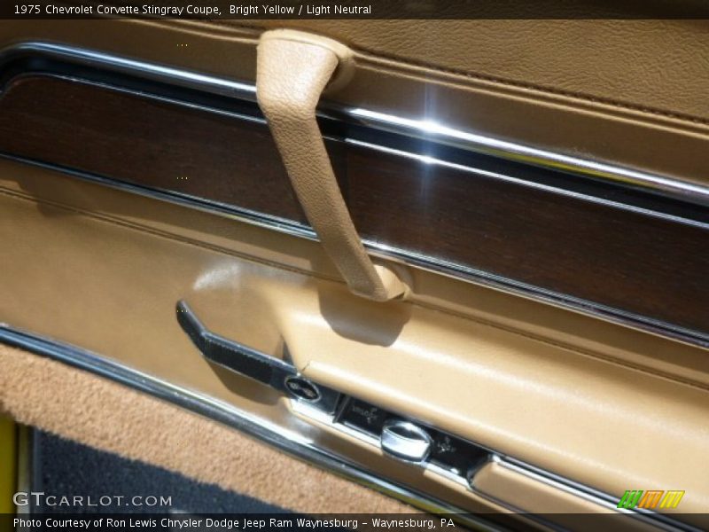 Bright Yellow / Light Neutral 1975 Chevrolet Corvette Stingray Coupe