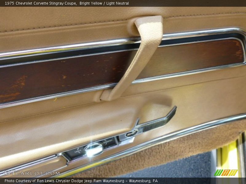 Bright Yellow / Light Neutral 1975 Chevrolet Corvette Stingray Coupe