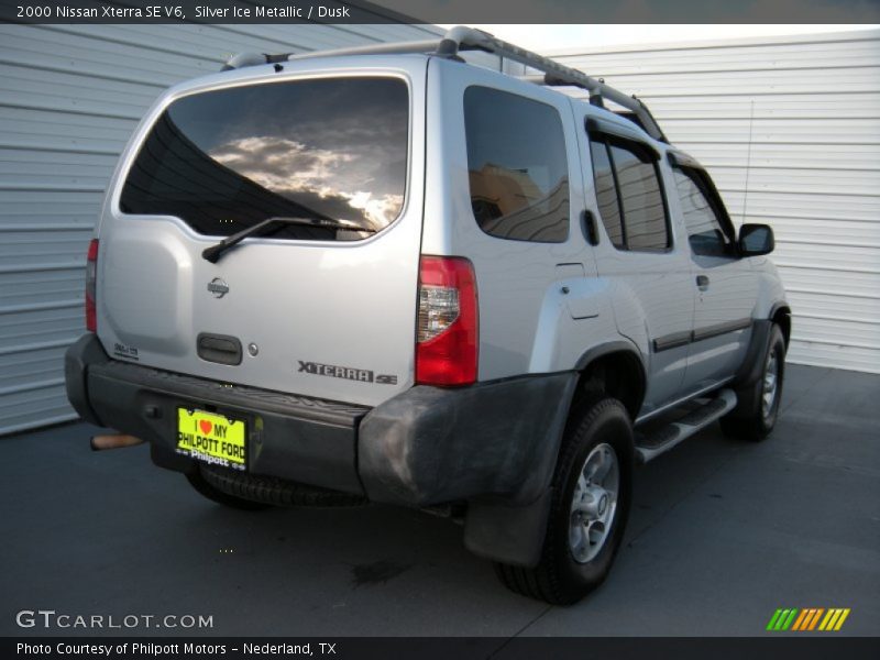 Silver Ice Metallic / Dusk 2000 Nissan Xterra SE V6