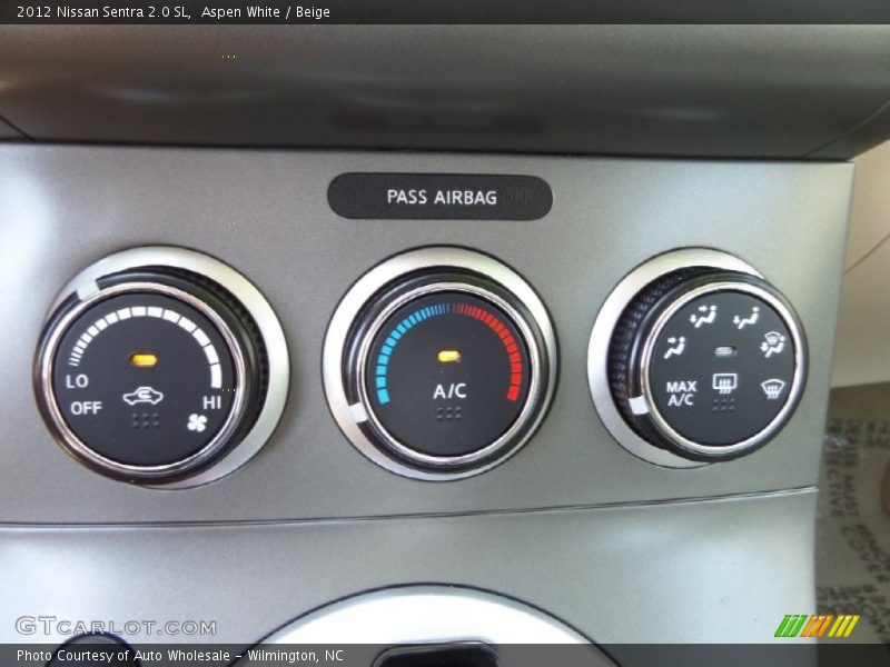 Aspen White / Beige 2012 Nissan Sentra 2.0 SL