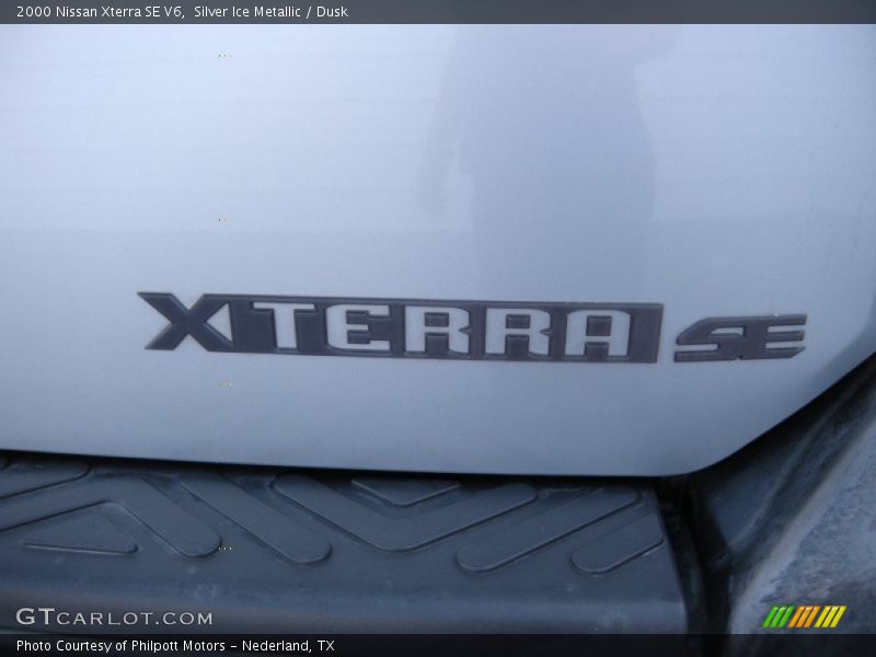 Silver Ice Metallic / Dusk 2000 Nissan Xterra SE V6