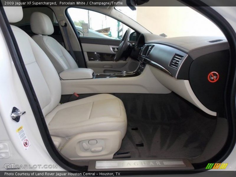 Porcelain White / Champagne/Truffle 2009 Jaguar XF Supercharged