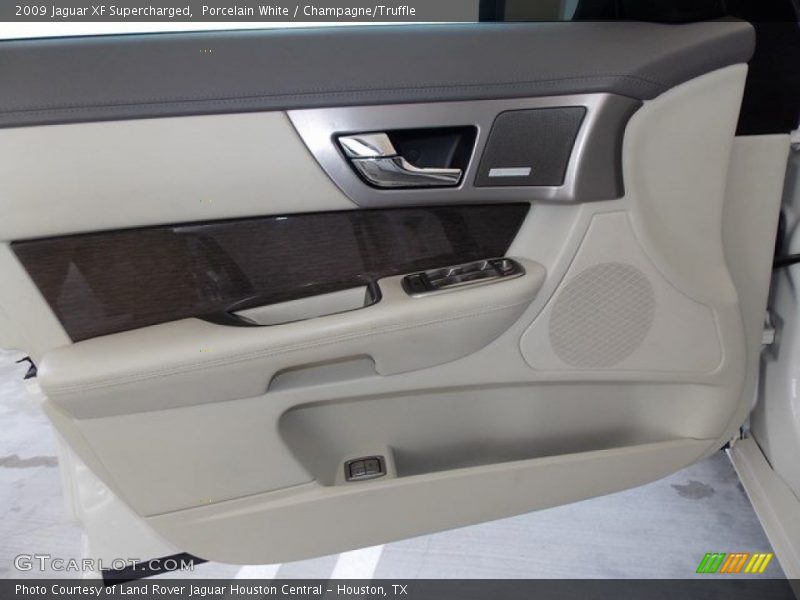Porcelain White / Champagne/Truffle 2009 Jaguar XF Supercharged