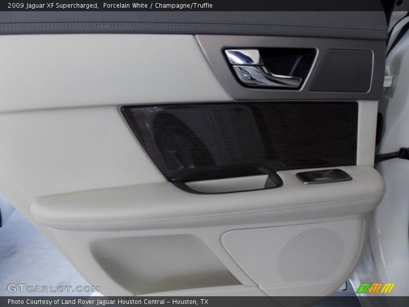 Porcelain White / Champagne/Truffle 2009 Jaguar XF Supercharged