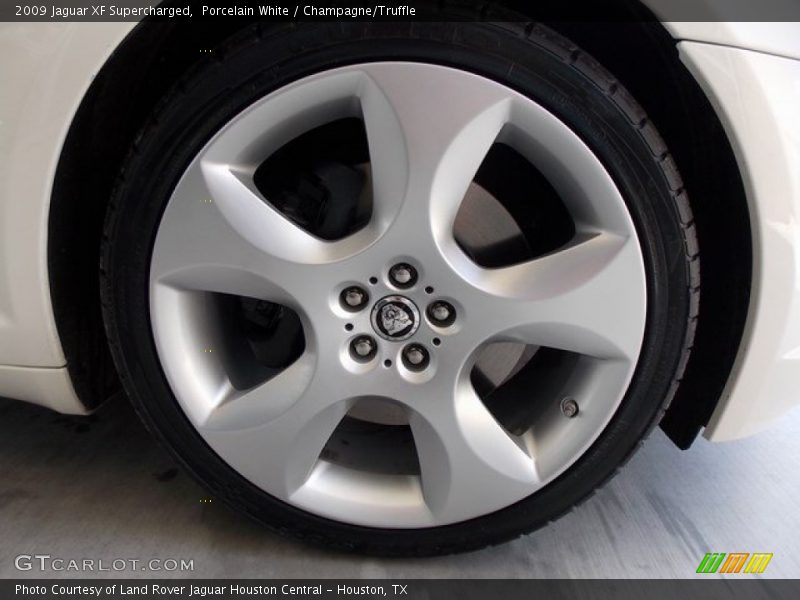  2009 XF Supercharged Wheel