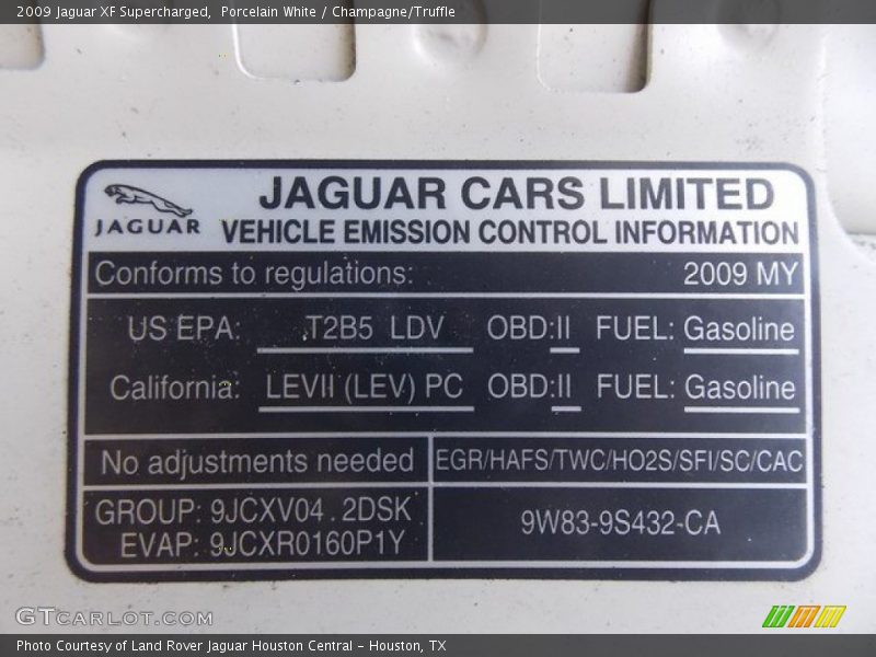 Porcelain White / Champagne/Truffle 2009 Jaguar XF Supercharged