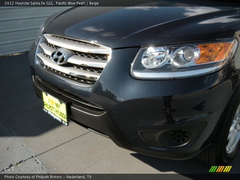 Pacific Blue Pearl / Beige 2012 Hyundai Santa Fe GLS
