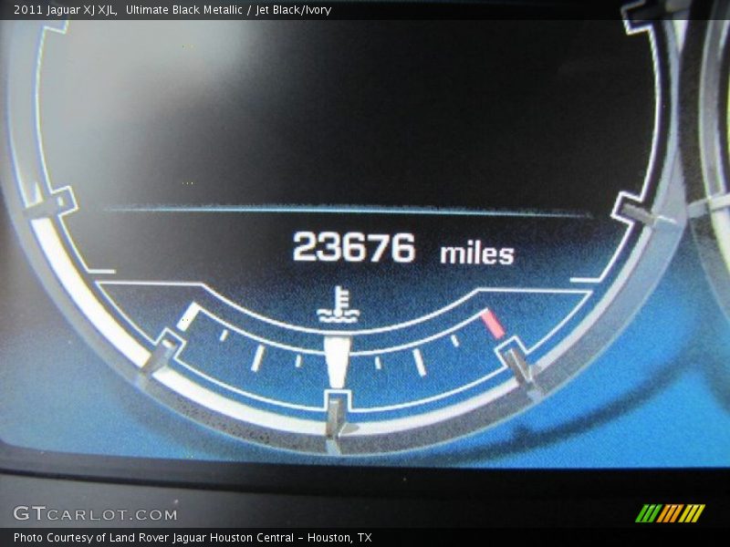 Ultimate Black Metallic / Jet Black/Ivory 2011 Jaguar XJ XJL