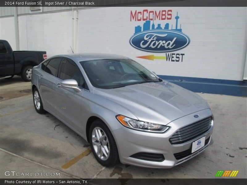 Ingot Silver / Charcoal Black 2014 Ford Fusion SE