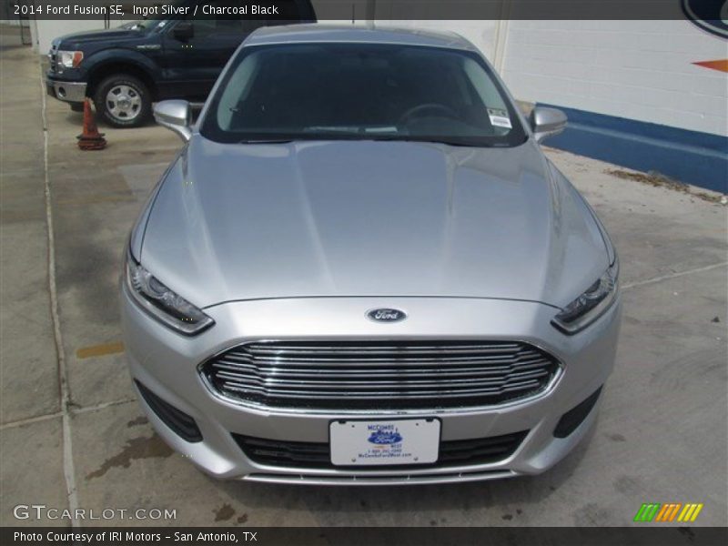 Ingot Silver / Charcoal Black 2014 Ford Fusion SE