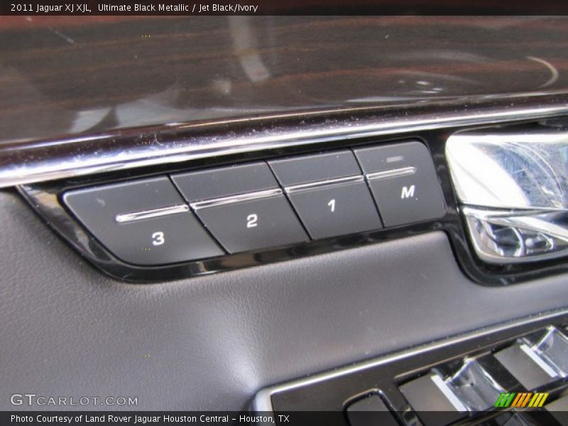 Ultimate Black Metallic / Jet Black/Ivory 2011 Jaguar XJ XJL