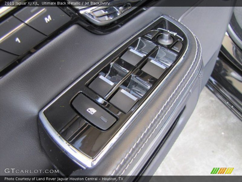 Ultimate Black Metallic / Jet Black/Ivory 2011 Jaguar XJ XJL