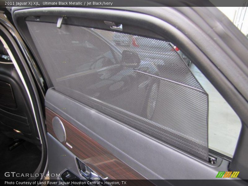 Ultimate Black Metallic / Jet Black/Ivory 2011 Jaguar XJ XJL