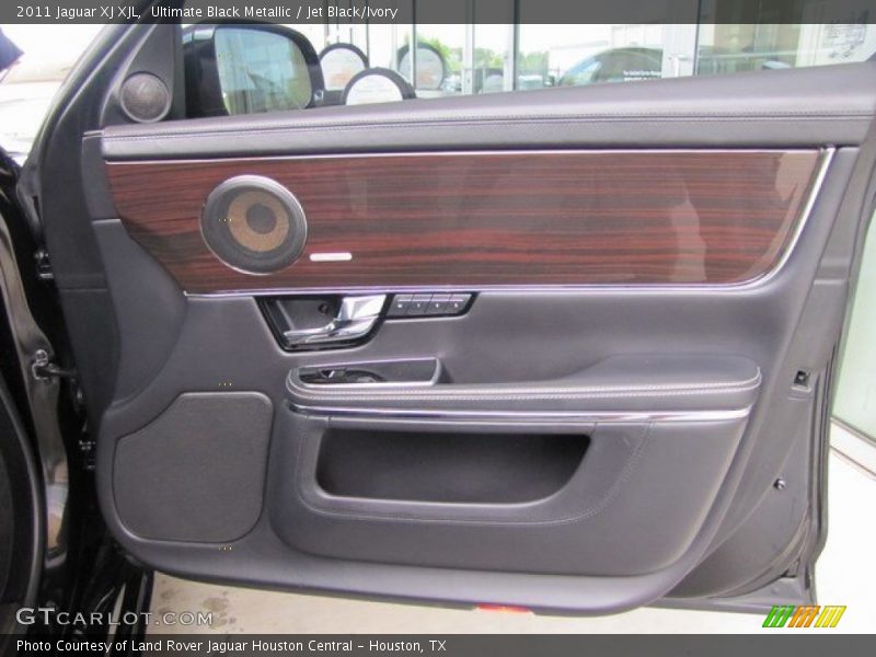 Ultimate Black Metallic / Jet Black/Ivory 2011 Jaguar XJ XJL