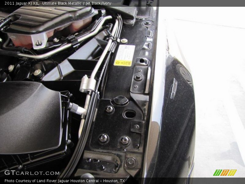 Ultimate Black Metallic / Jet Black/Ivory 2011 Jaguar XJ XJL