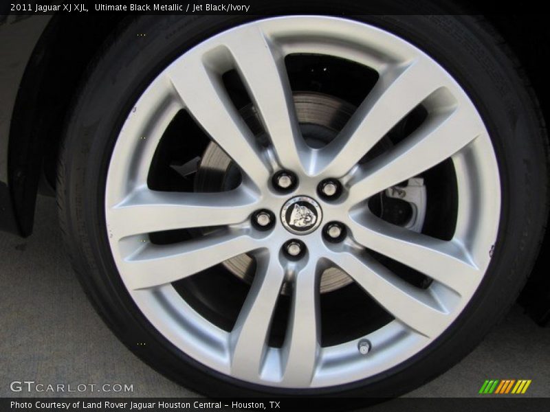 Ultimate Black Metallic / Jet Black/Ivory 2011 Jaguar XJ XJL